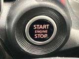 【プッシュ式エンジン・インテリジェントキー】プッシュ式エンジンスタートでブレーキを踏んでボタンを押すだけでエンジン始動がスムーズ!!鍵をカバンに入れているだけでエンジンの始動が可能★