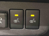 寒い日のドライブを快適にする運転席&助手席シートヒーターが付いてます