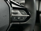 ステアリングスイッチにてオーディオのコントロールも可能です