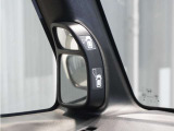 ◆サイドビューサポートミラー◆車の左前の見ずらい所・助手席側のドアの下あたりの見づらい所を映すから、駐車がずっとラクになります。