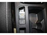 エレクトロニックパーキングブレーキ★オートホールド機能付き★停車時にブレーキペダルから足を離してもブレーキが維持されます!