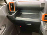 納車前にはプロのメカニックが、各部の点検を行います。ディーラーにしか出来ない品質、そしてサービスできっと満足していただけると思います!