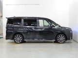 この度は、当社の展示車をご覧いただきまして、誠に有難うございます。自信をもってお勧めできる車となりますので、ごゆっくりご覧頂きたいと思います。