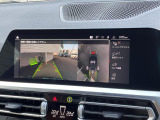 【アラウンドビューモニター】バックカメラに加え、360度のカメラで駐車も楽々。注射が苦手な方でも安心してお乗りいただけます。
