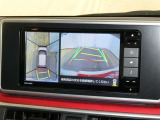 マルチビューバックガイドモニターで、後方を確認しながら安心して駐車することができます。運転初心者も熟練者も必須の機能ですよ!