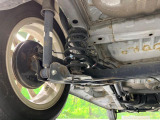 お車を安心してお乗りいただく為には、足回りの定期点検が欠かせません。サービスサポート(有償保証)では無料点検もご提供しており、安心のカーライフをお過ごしいただけるサポート体制が整っています。