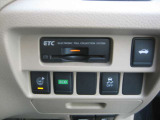 ETC車載器搭載で高速道路料金の支払いがスムーズ!