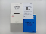 お車、ナビ、ETCの取扱説明書、メンテナンスノートが付属しております。