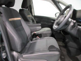 セレナ 1.4 e-POWER ハイウェイスターV 