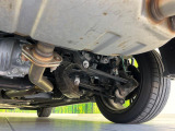 お車を安心してお乗りいただく為には、足回りの定期点検が欠かせません。サービスサポート(有償保証)では無料点検もご提供しており、安心のカーライフをお過ごしいただけるサポート体制が整っています。