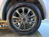 165/70R14スタッドレスタイヤ装着車♪各種アルミホイールや、ノーマルタイヤも取扱いしております。是非ご相談ください♪