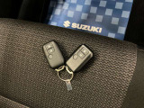 【スマートキー】キーをポケットやカバンに入れたままでもドアの施錠・開錠ができ、雨の日や荷物の多い日に大活躍!