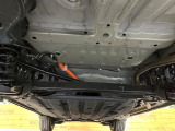 下回りがきれいなうちに、防錆加工の施工がオススメ。降雪地域はもちろん、沿岸部にお住いの方や、趣味でマリン・ウィンタースポーツをされる方にご好評いただいております。