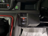 電子制御パーキングブレーキ装備のお車です♪