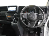 運転席廻りです。