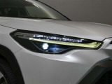 LEDヘッドライトです。消費電力も少なく寿命も長いのがLEDの特徴。HIDのような点灯のタイムラグもなくパッと明るくなるのも特徴です。