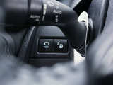 パーキングアシストを使えば、難しい駐車場所も安心できますね。