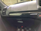 納車前にはプロのメカニックが、各部の点検を行います。ディーラーにしか出来ない品質、そしてサービスできっと満足していただけると思います!