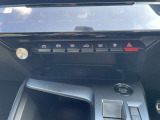 運転席操作部になります。