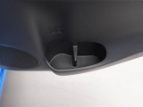 ドアのポケットにも小物やペットボトルが入ります!!
