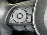 ステアリングスイッチ装備!運転しながら手元でオーディオの操作などができます。