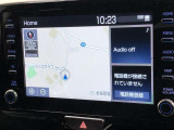 ディスプレイオーディオ装着車。ディスプレイとスマホを連携で、様々なアプリを使用できます。マップのアプリを繋げて、ナビゲーションとして使用できます。