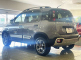Panda Cross 4&times;4ならではのタフなデザインと限定車の特別感をお楽しみいただけます。