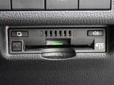 高速道路の料金所もスムーズに走行できるETC装備!