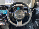 お支払いはMINIバリューローン(残価設定型ローン)がございます。お客様のご要望をお伺いし、お客様に合ったプランをご案内致します。ボーナス払いの併用可。お気軽にご相談下さい。