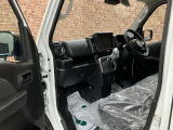 大阪府/南大阪/泉州/泉佐野市軽を買うなら大谷自動車◆スズキ/ダイハツ/ホンダ/日産/三菱/スライドドア/スペーシア/NーBOX/タント/ルークス人気の軽自動車を展示◆毎週火曜日定休日◆営業時間10:00〜19:00