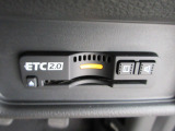 ETC2.0付き。高速道路の料金所はキャッシュレスで。サービスエリア等にあるスマートインターも利用可能でとっても便利。ご納車後すぐにお使い頂けるようセットアップしてのお渡しとなります。