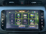 Bluetooth、DVD再生等の高機能ナビです