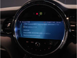 純正HDDナビ【iDriveナビゲーション】を装備しています。