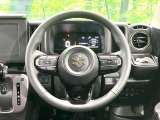 【純正革巻きステアリング】上質な革を使用することで、手にしっかり馴染みとても運転しやすいハンドルです♪
