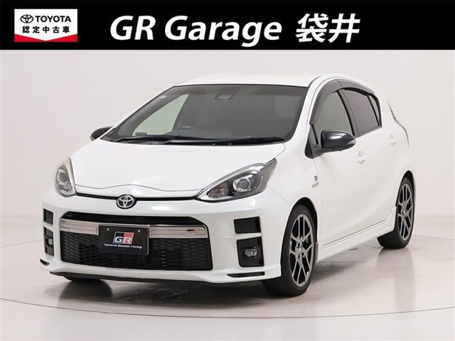 アクア 1.5 G GRスポーツ・17インチパッケージ 