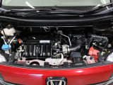 【エンジンルーム】Hondaならではの走り、i-VTECエンジン!街中や坂道での加速や高速道路での力強さが特徴です♪
