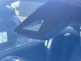 【セーフティセンス】セーフティセンスは、前方車両や歩行者を検知して衝突回避を支援する先進安全システムです。事故リスクを低減し、安心感のあるドライブをサポートします。
