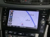 【9インチ純正ナビ】純正ナビを装備。タッチパネル式で使いやすく、詳細地図により目的地をピンポイントで設定できます。初めての道でも迷いにくく、ロングドライブも快適ですよ♪