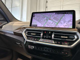 CBC:DSCと連動しタイヤのブレーキ圧を調整。車の動きを安定させます!