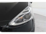 LEDランプ車 白く照らされるのが特徴です。明るいだけでなく、周囲からの認知されやすく歩行者や死角にいる方へアピール効果、安全性が飛躍的に向上します!