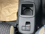 店舗にて現車の確認もいただけますので、お電話で在庫のご確認の上是非ご来店くださいませ!!!