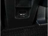 AC電源 AC100V・1500W 室内コンセント(センターコンソールボックス後方)