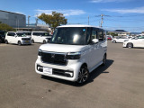 【車体写真】ボディカラーは、プラチナホワイト・パールです!