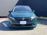 ヘッドライトは明るいLEDタイプです