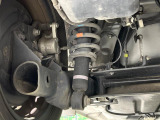 お車を安心してお乗りいただく為には、足回りの定期点検が欠かせません。サービスサポート(有償保証)では無料点検もご提供しており、安心のカーライフをお過ごしいただけるサポート体制が整っています。