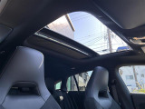 ◆LIBERALAは、輸入車選びの新たなスタイルを提案するインポート・セレクト・ブランドです。オーナー様となる方がクルマから直接感じる感性を第一にした、最良の一台との出会いをコーディネートいたします。