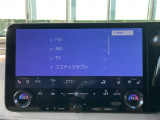 【Bluetooth】ナビゲーションと携帯電話/スマートフォンをBluetooth接続することができます。接続するとハンズフリーで使用することができるので、とても便利です。