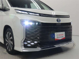 高輝度で点灯速度が速く、しかも消費電力の少ないLEDヘッドライトが装備されています!LEDの明るい光が走行中の視界の確保をサポートして、夜のドライブがより楽しく安全に運転できます♪