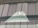 【エマージェンシーブレーキ】走行中に前方の車両等を認識し、衝突しそうな時は警報とブレーキで衝突回避と被害軽減をアシスト。より安全にドライブをお楽しみいただけます。