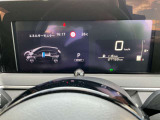 メーター内のディスプレイには運転をサポートするさまざまな情報を表示。